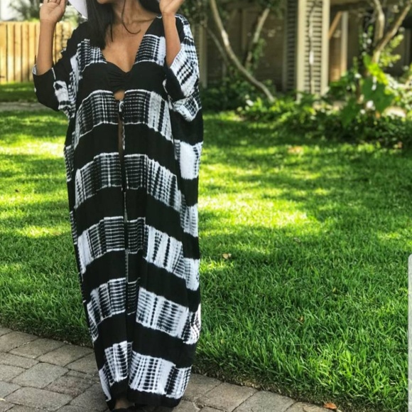Boho Tie Dye Kimono - Picture 3 of 3